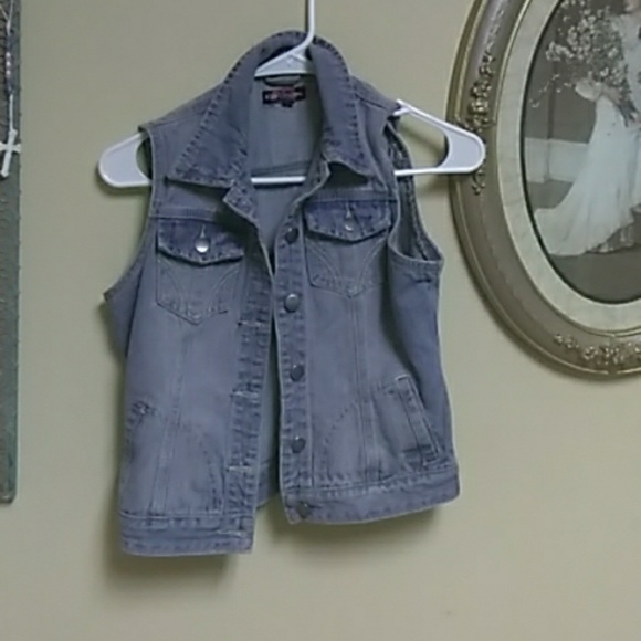 Denim Vest - Picture 1 of 3